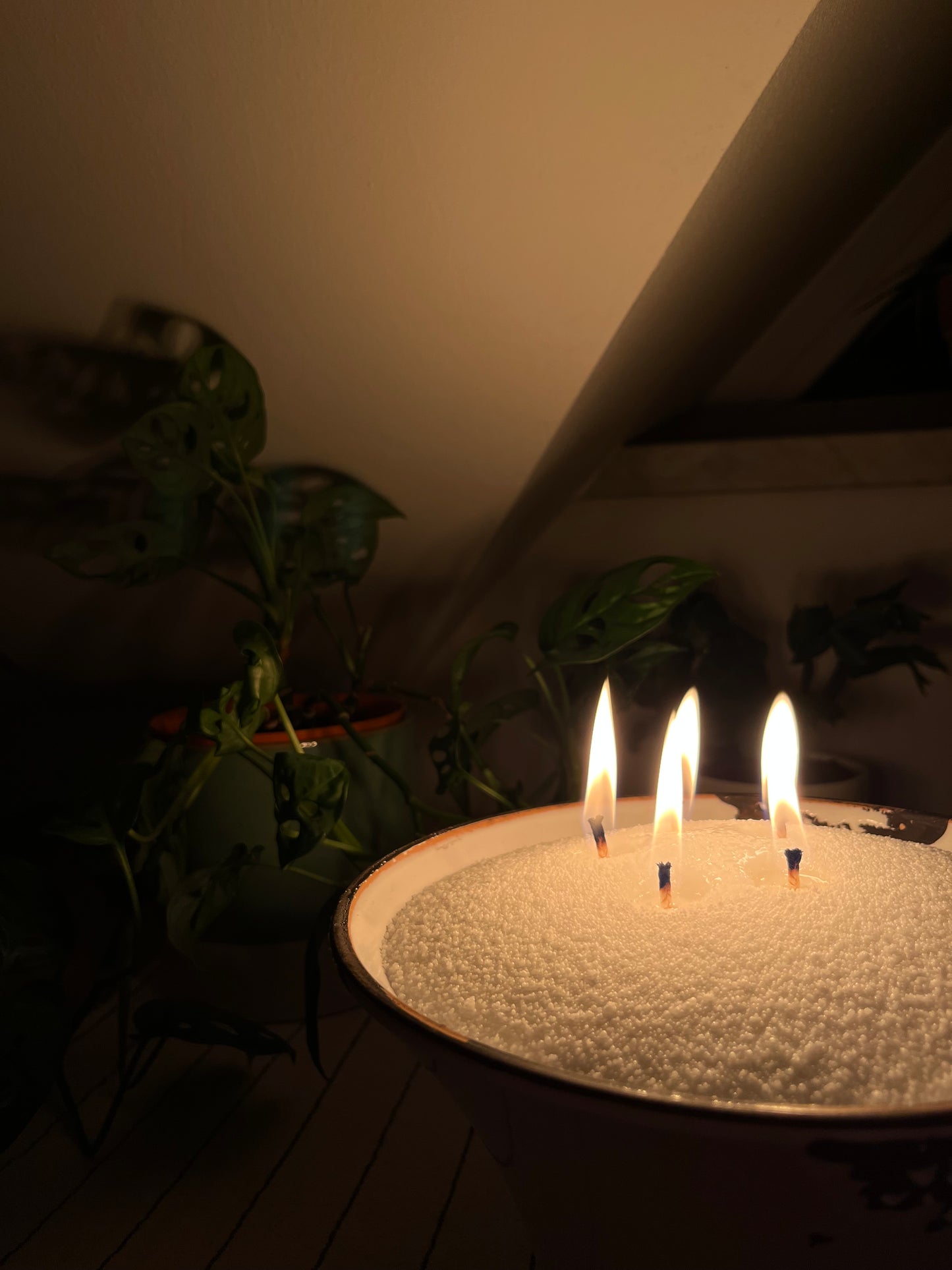 Luminous Sveča